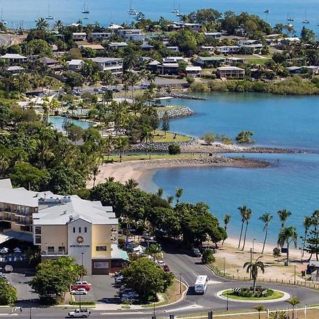 Airlie Beach Hotel Exterior foto